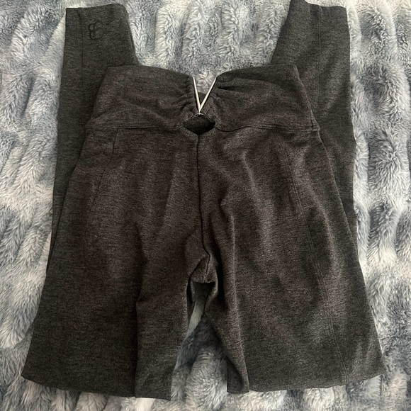 Bombshell Sportswear Charcoal Activewear Set - Picture 2 of 6